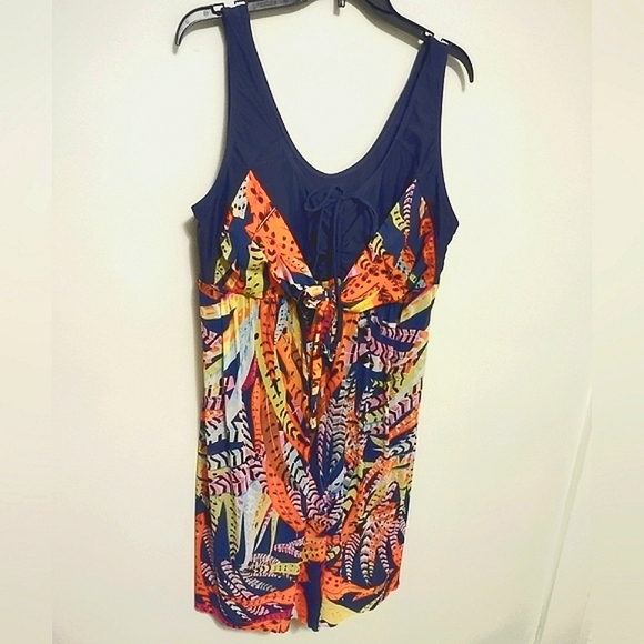 Plus Size Swim Dress Wantdo - Picture 3 of 16